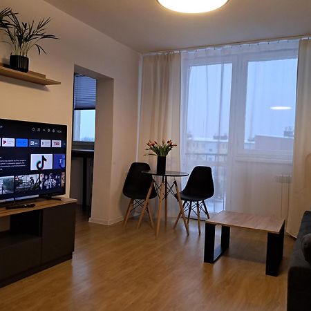 Ferienwohnung Kawalerka 28M Salon Z Kuchnia Centrum Neu Sandez Exterior foto