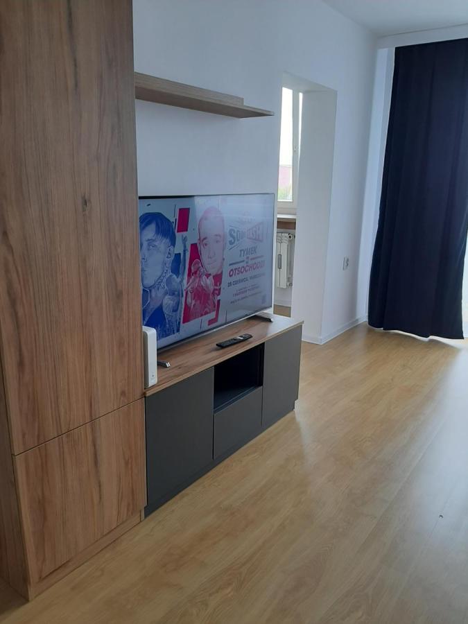 Kawalerka 28M Salon Z Kuchnia Centrum Neu Sandez Exterior foto